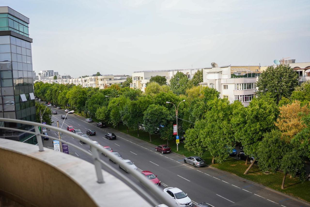 Penthouse With Huge Rooftop & Amazing City View Bucarest Exterior foto